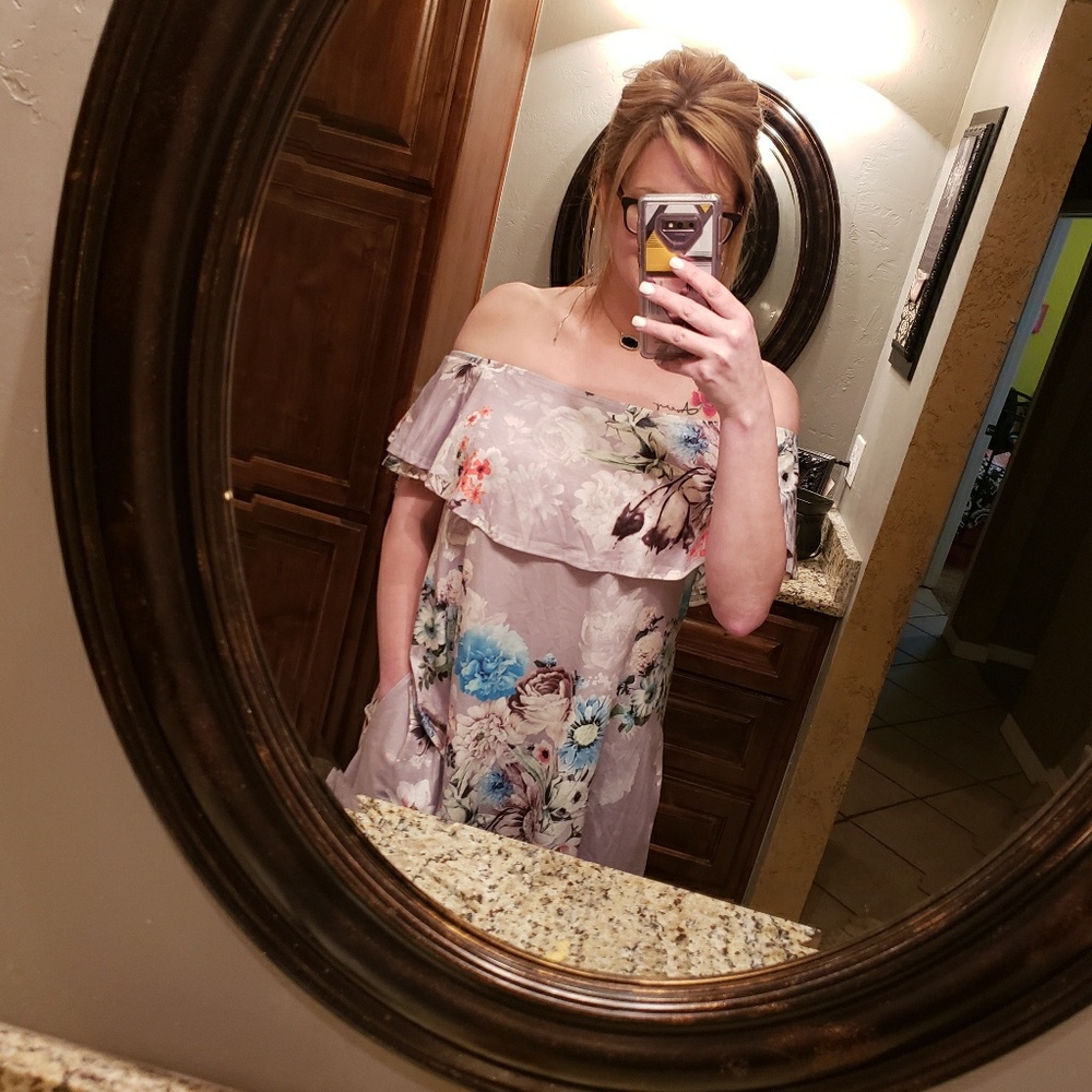 {NWOT} Off the Shoulders Boutique Sundress